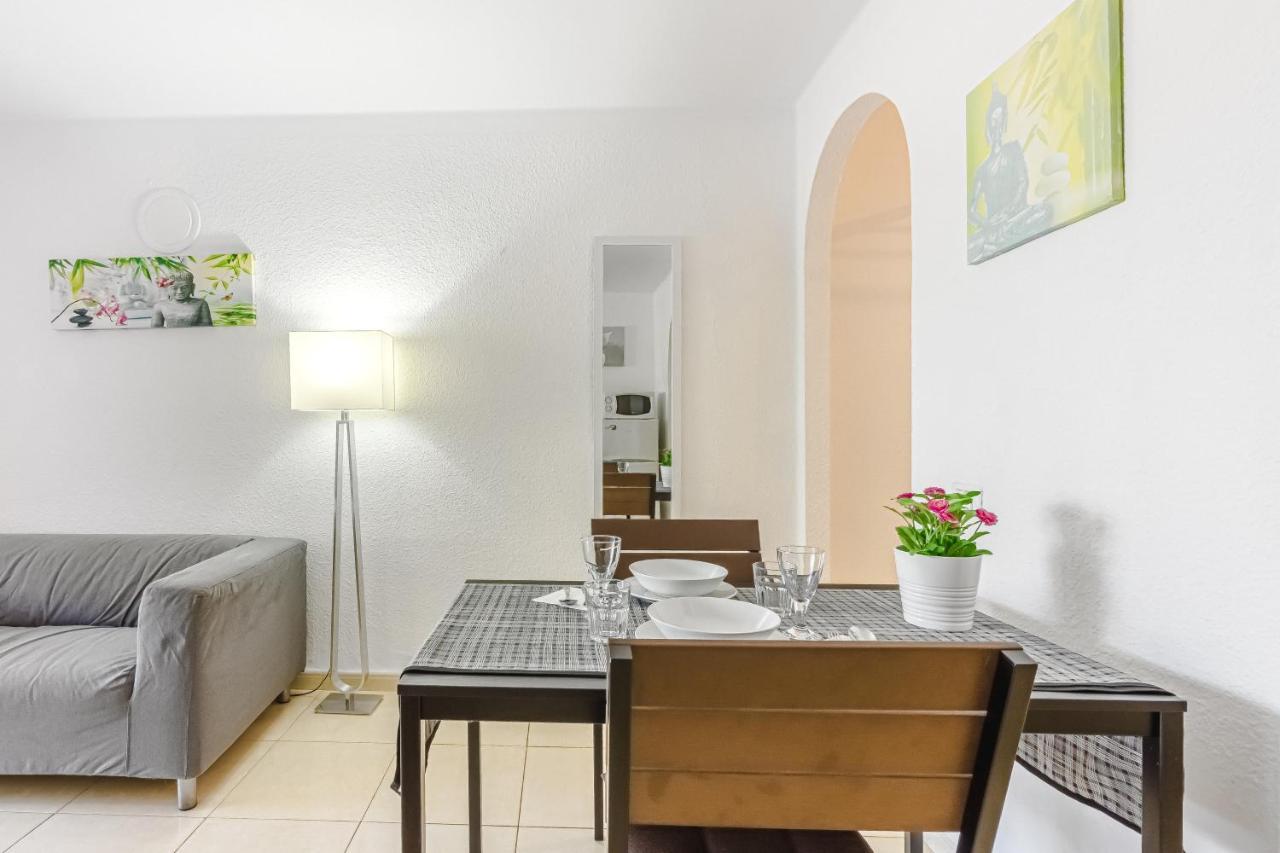 Fantastic Large Studio In Front Of Beach Heated Pool Wifi 아로나 외부 사진