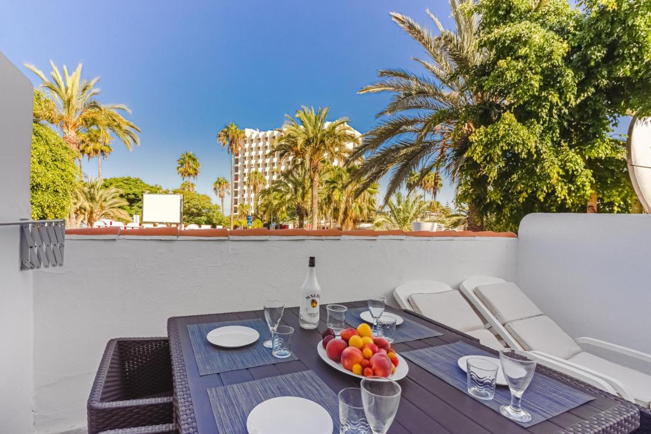 Fantastic Large Studio In Front Of Beach Heated Pool Wifi 아로나 외부 사진