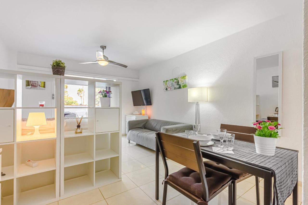 Fantastic Large Studio In Front Of Beach Heated Pool Wifi 아로나 외부 사진