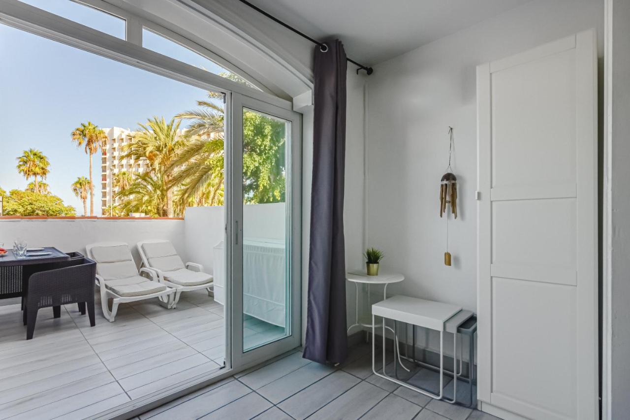 Fantastic Large Studio In Front Of Beach Heated Pool Wifi 아로나 외부 사진