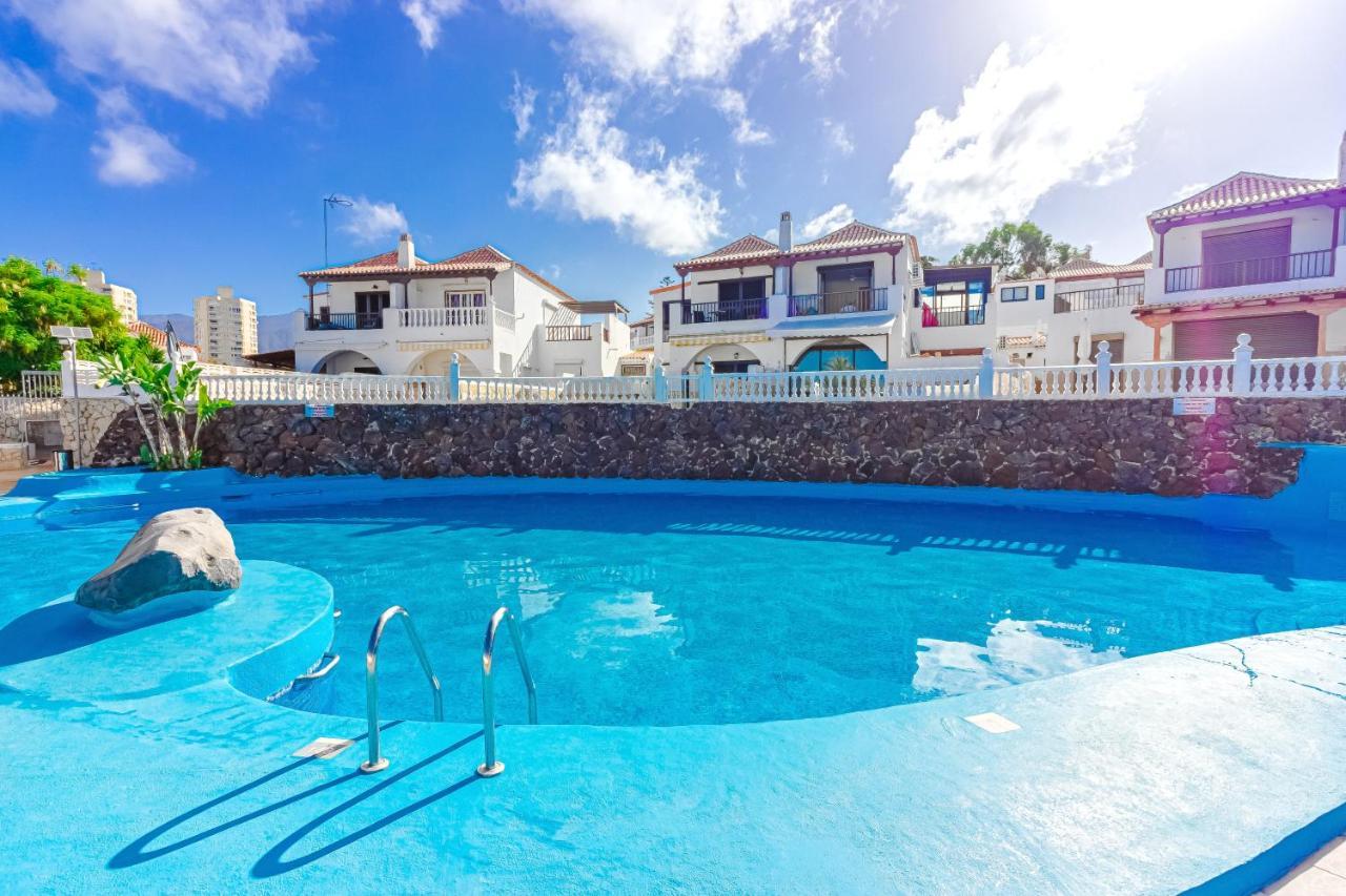 Fantastic Large Studio In Front Of Beach Heated Pool Wifi 아로나 외부 사진